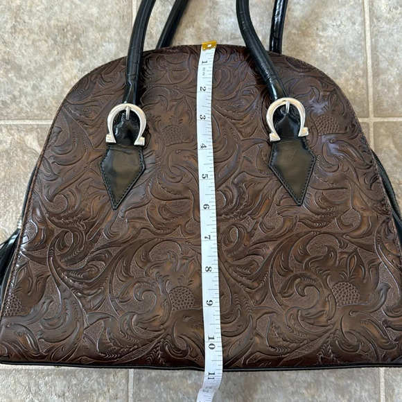 Donald Pliner Embossed Western Leather Earthy Tassel Shoulder Bag - Picture 13 of 17